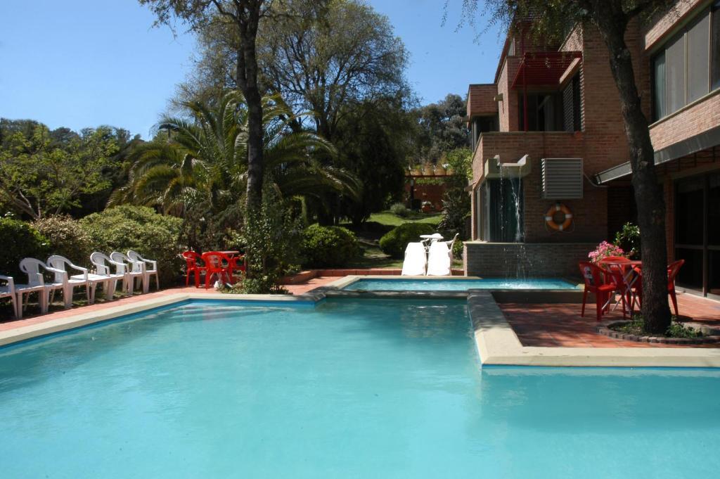 Hotel Costa Azul Cassaffousth Екстериор снимка