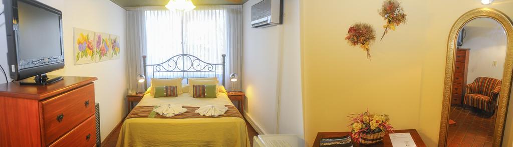 Hotel Costa Azul Cassaffousth Екстериор снимка
