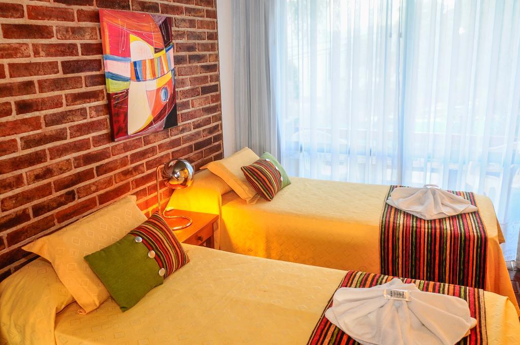 Hotel Costa Azul Cassaffousth Екстериор снимка