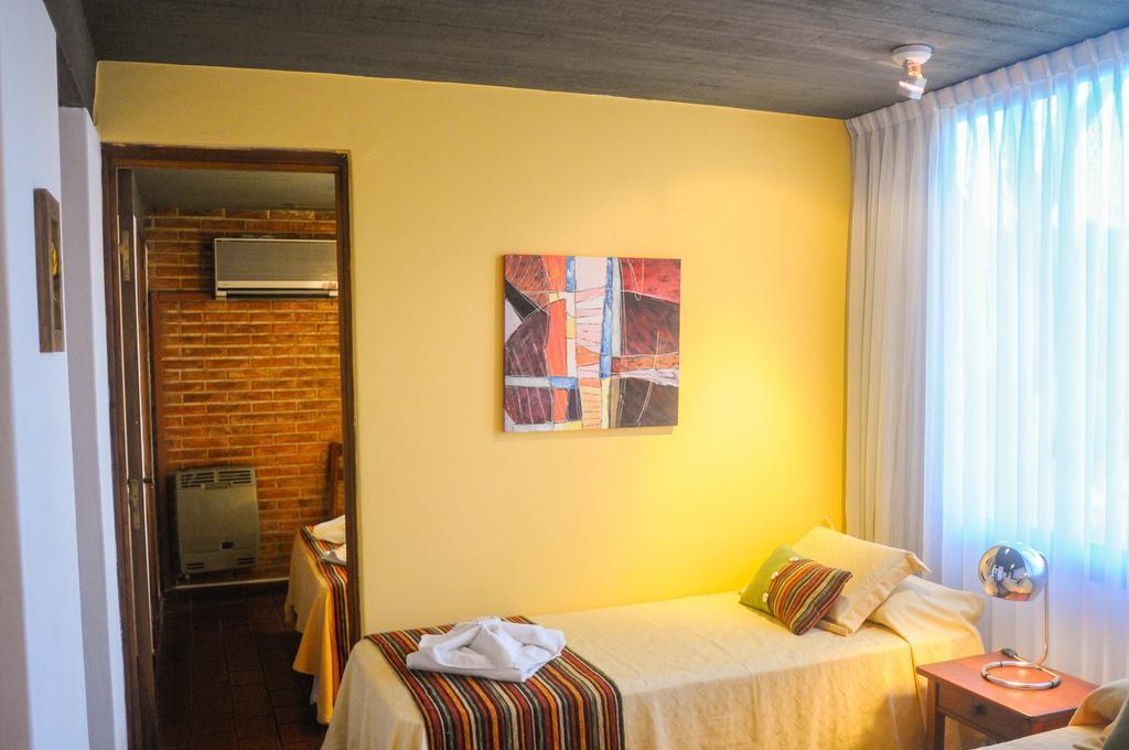 Hotel Costa Azul Cassaffousth Екстериор снимка