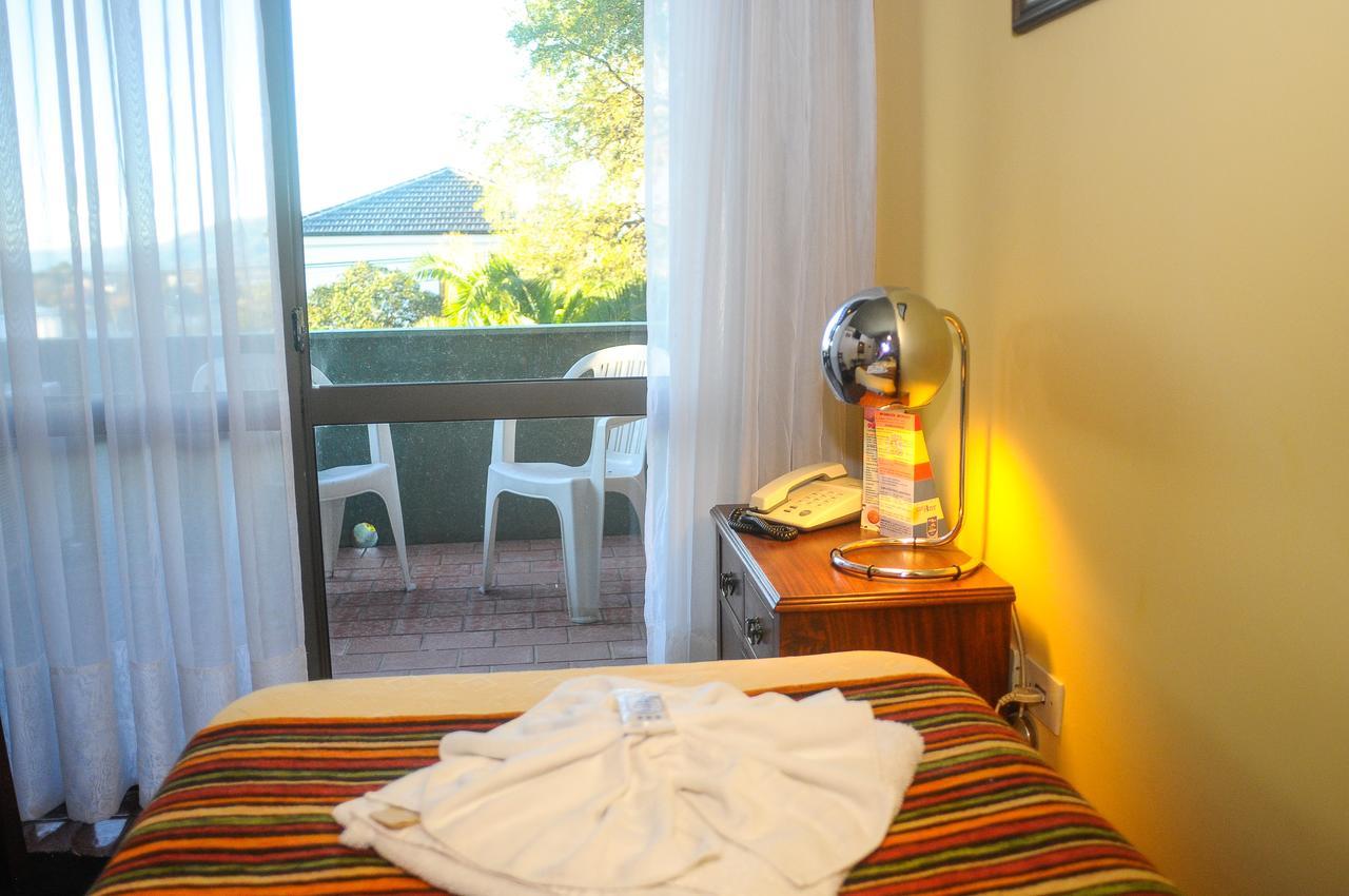 Hotel Costa Azul Cassaffousth Екстериор снимка