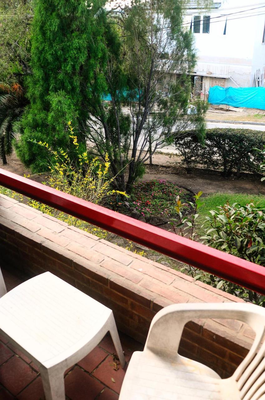 Hotel Costa Azul Cassaffousth Екстериор снимка