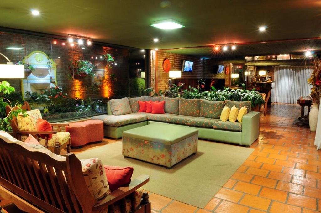 Hotel Costa Azul Cassaffousth Екстериор снимка