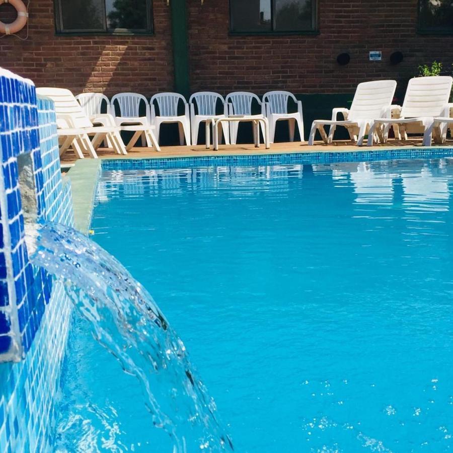 Hotel Costa Azul Cassaffousth Екстериор снимка